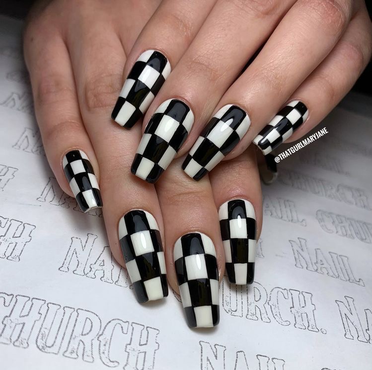 checkerboard nail art