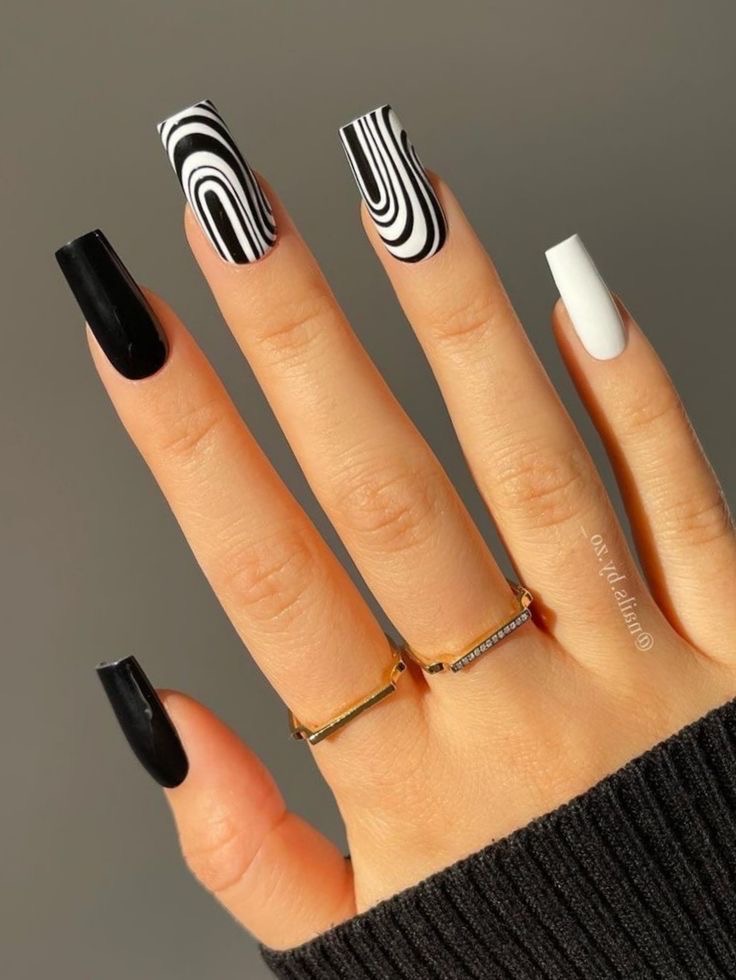 black and white stripe nail art