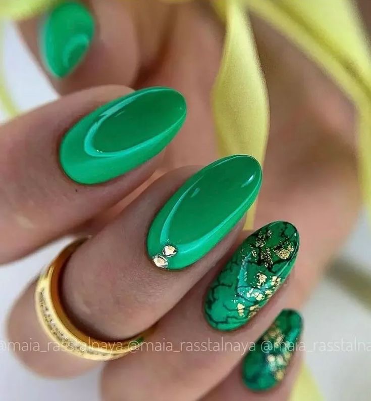 Green Nail Designs